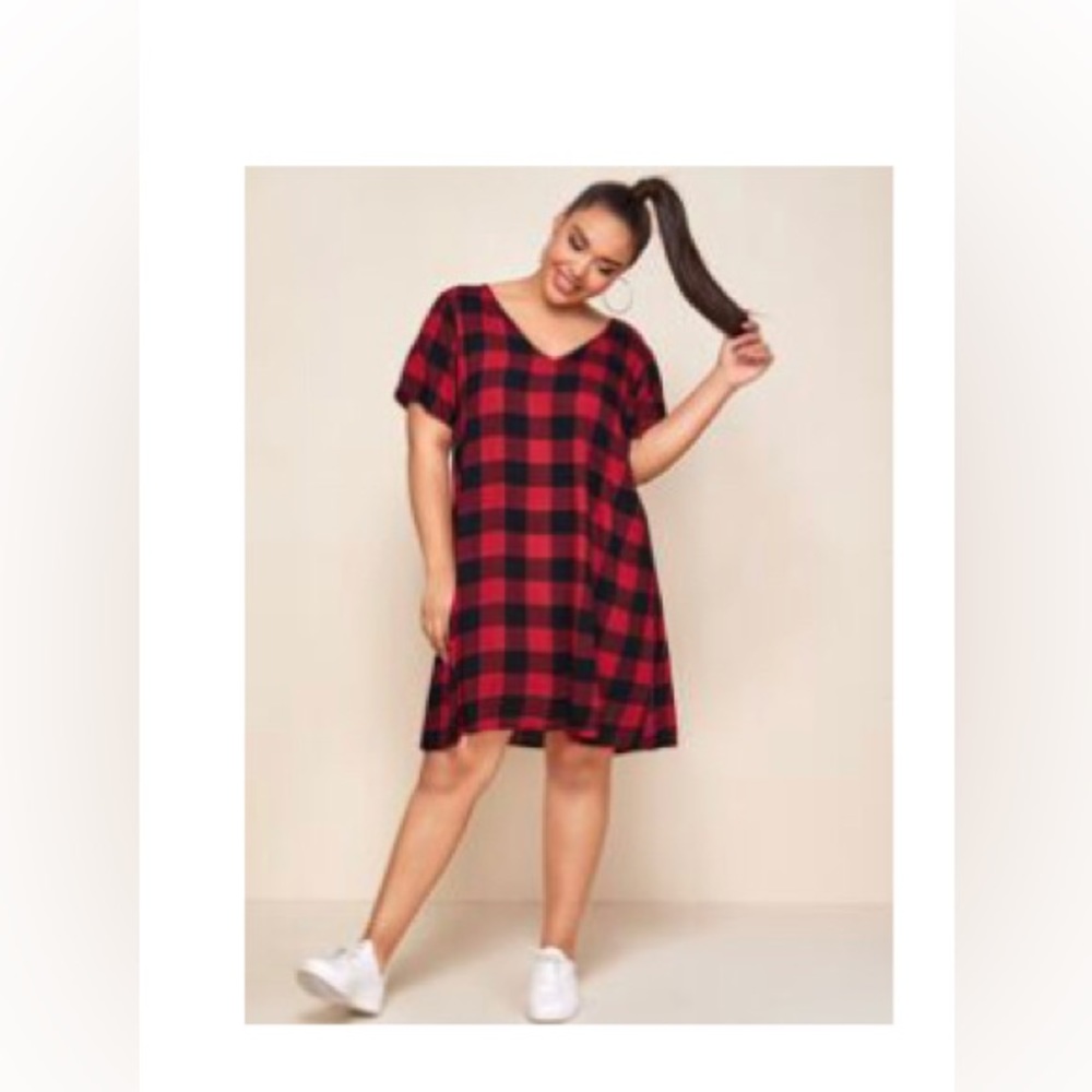 Plus size 4X V-Neck Checkered Dress